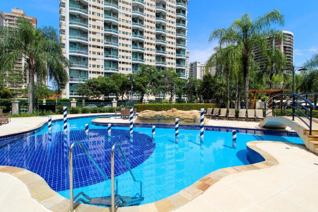 ריו דה ז'ניירו Barra Da Tijuca - 508 - De Frente Para Maravilhosa Piscina - Estacionamento Gratuito - Academia Comphania Atletica - Balsa Para Praia Gratis - Microondas - Geladeira Grande - Recepcao 24Horas - Wi-Fi - Com Pia מראה חיצוני תמונה