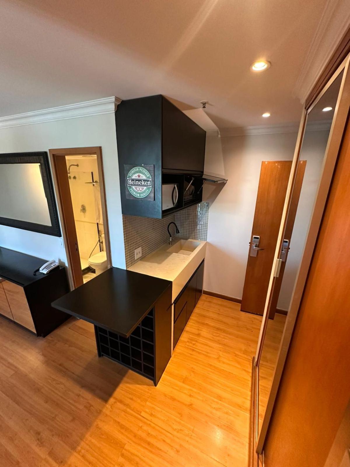ריו דה ז'ניירו Barra Da Tijuca - 508 - De Frente Para Maravilhosa Piscina - Estacionamento Gratuito - Academia Comphania Atletica - Balsa Para Praia Gratis - Microondas - Geladeira Grande - Recepcao 24Horas - Wi-Fi - Com Pia מראה חיצוני תמונה