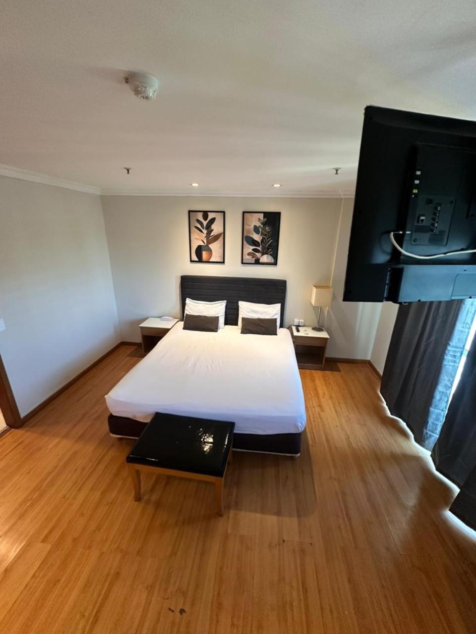 ריו דה ז'ניירו Barra Da Tijuca - 508 - De Frente Para Maravilhosa Piscina - Estacionamento Gratuito - Academia Comphania Atletica - Balsa Para Praia Gratis - Microondas - Geladeira Grande - Recepcao 24Horas - Wi-Fi - Com Pia מראה חיצוני תמונה